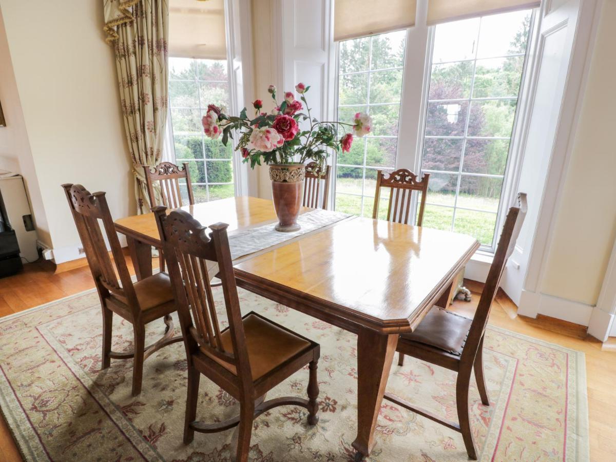 スターリングAuchentroig Houseアパートメント エクステリア 写真
