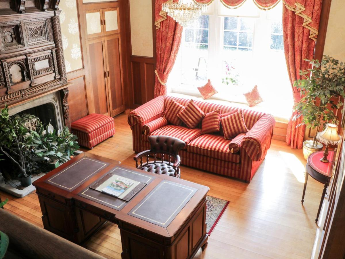スターリングAuchentroig Houseアパートメント エクステリア 写真
